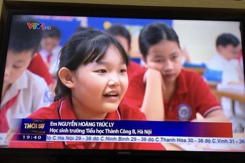 VTV1 - Liên đội Trường Tiểu Thành Công B hưởng ứng cuộc thi “Bác Hồ với thiếu nhi - Thiếu nhi với Bác Hồ” do Ban Tuyên giáo Trung ương, Trung ương Đoàn TNCS Hồ Chí Minh, Bộ Giáo dục và Đào tạo tổ chức