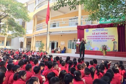 KỶ NIỆM 65 NĂM GIẢI PHÓNG THỦ ĐÔ:  NHÌN LẠI ĐỂ BƯỚC TIẾP