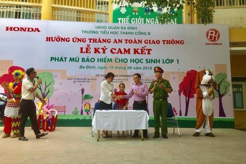 TRƯỜNG TIỂU HỌC THÀNH CÔNG B  HƯỞNG ỨNG THÁNG AN TOÀN GIAO THÔNG