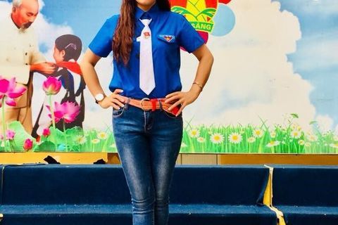 BÀI VIẾT VỀ “GƯƠNG NGƯỜI TỐT - VIỆC TỐT” - Nhân vật: Đào Thị Thái Tổng phụ trách – Trường TH Thành Công B được tuyên dương cấp Thành phố