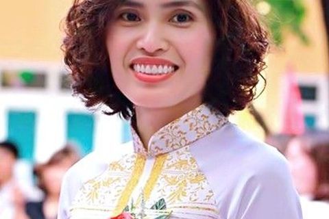 Bổ nhiệm lại chức vụ Hiệu trưởng trường Tiểu học Thành Công B