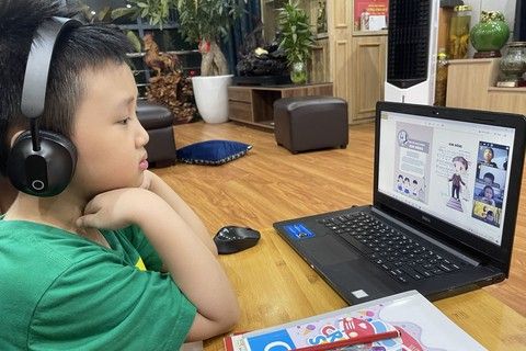 Trường Tiểu học Thành Công B “dừng đến trường nhưng không ngừng việc học”