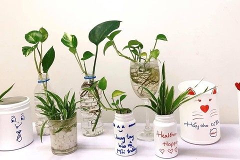 Học sinh trường Tiểu học Thành Công B tham gia Chương trình “Tháng nói không với nhựa dùng một lần”