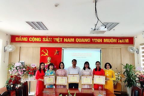 Những “Chiến sĩ thi đua” năm học 2020 – 2021 của Trường Tiểu học Thành Công B