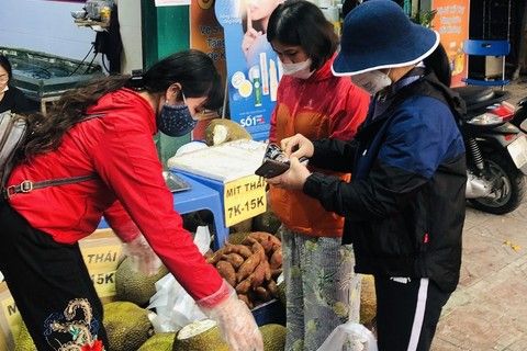 Giải cứu mít, dưa hấu – một hành động thiết thực giữa mùa dịch