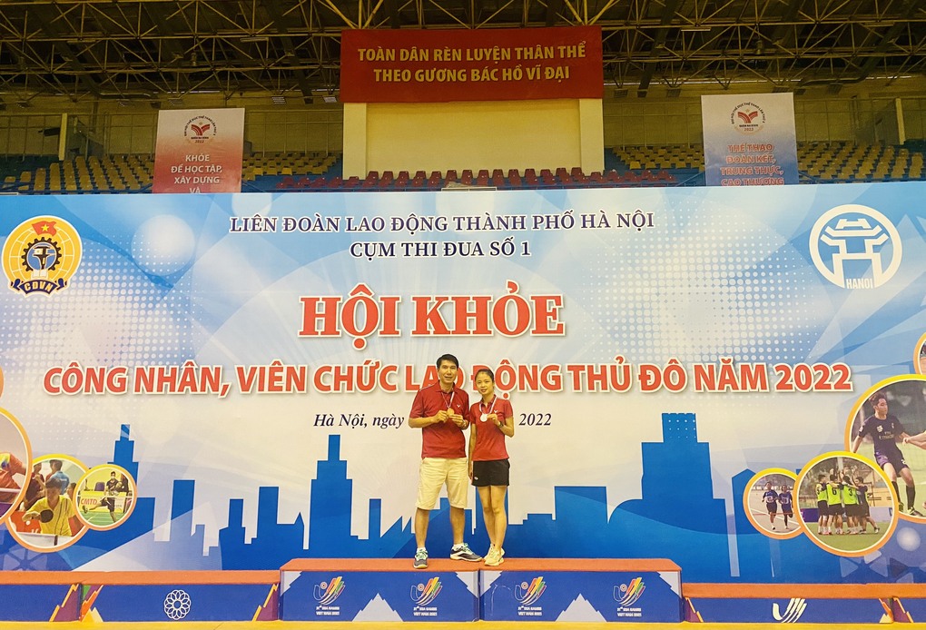 Niềm vui trong ngày Hội khỏe công nhân, viên chức, lao động Thủ đô năm 2022 của thầy cô giáo trường Tiểu học Thành Công B