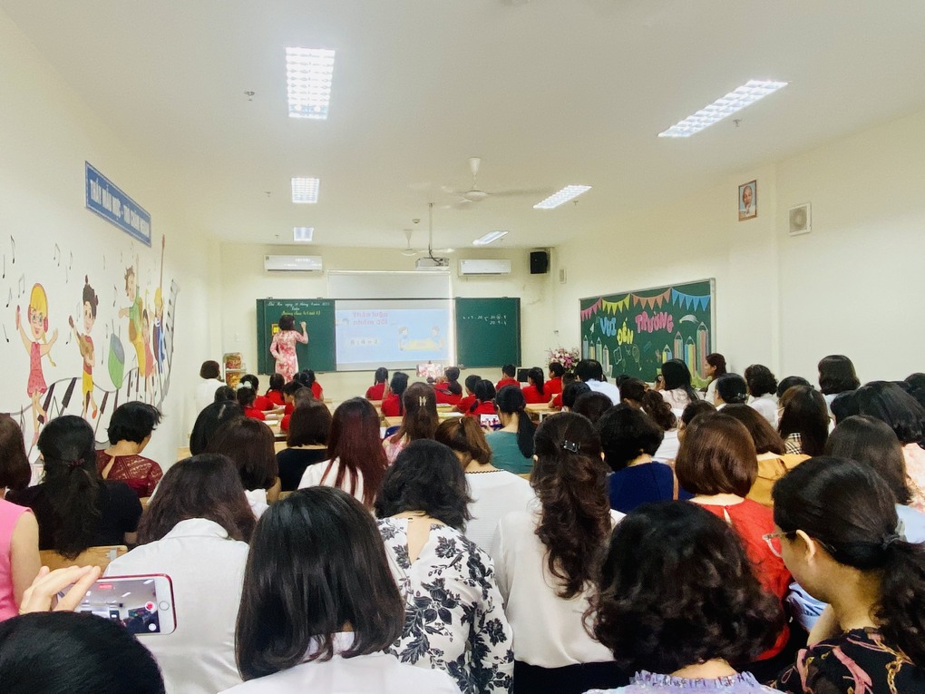 Trường Tiểu học Thành Công B tổ chức thành công 2 chuyên đề cấp quận môn Toán lớp 3