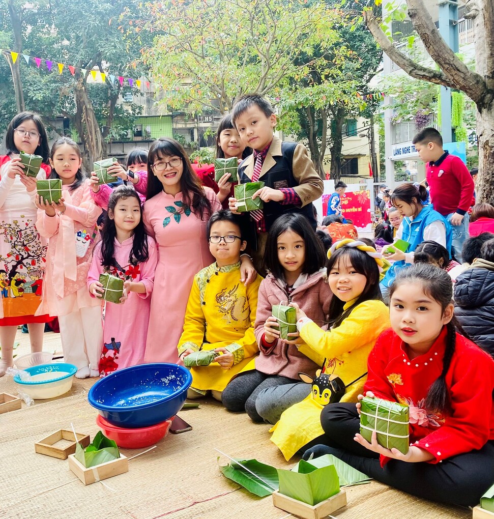 Lễ hội gói bánh chưng – nét đẹp được tái hiện tại trường Tiểu học Thành Công B