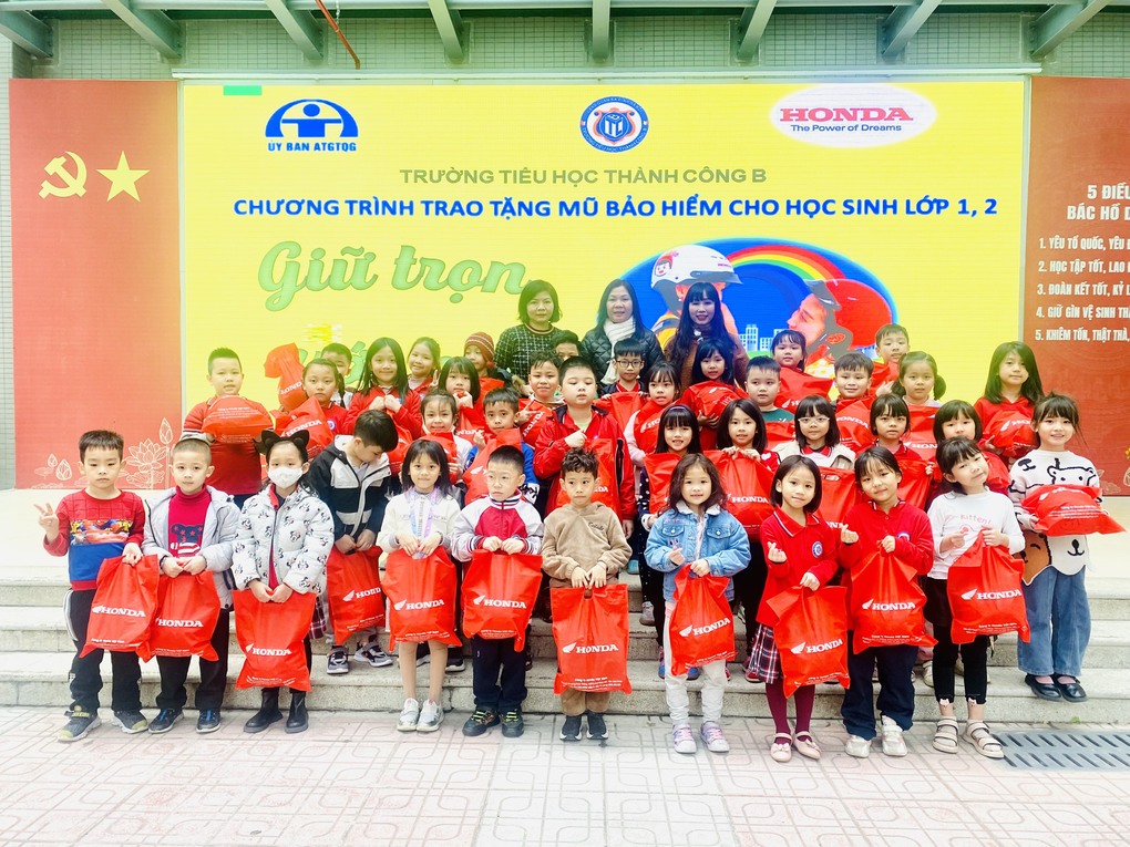 “Mũ bảo hiểm xinh – Giữ trọn mơ ước”