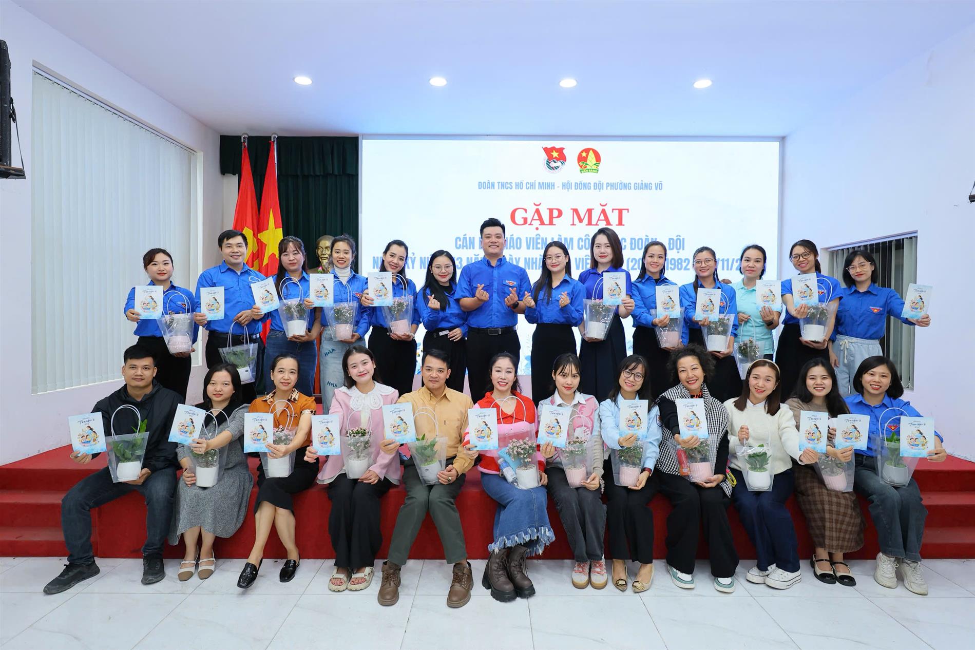 Ấm Áp Buổi Gặp Mặt Cán Bộ, Giáo Viên Phụ Trách Đoàn – Đội Nhân Ngày Nhà Giáo Việt Nam