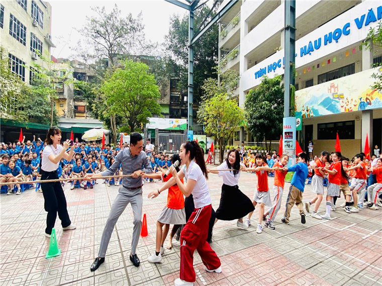 Đại hội Thể dục thể thao trường Tiểu học Thành Công B năm học 2024-2025: Rực rỡ khí thế - sôi động sắc màu