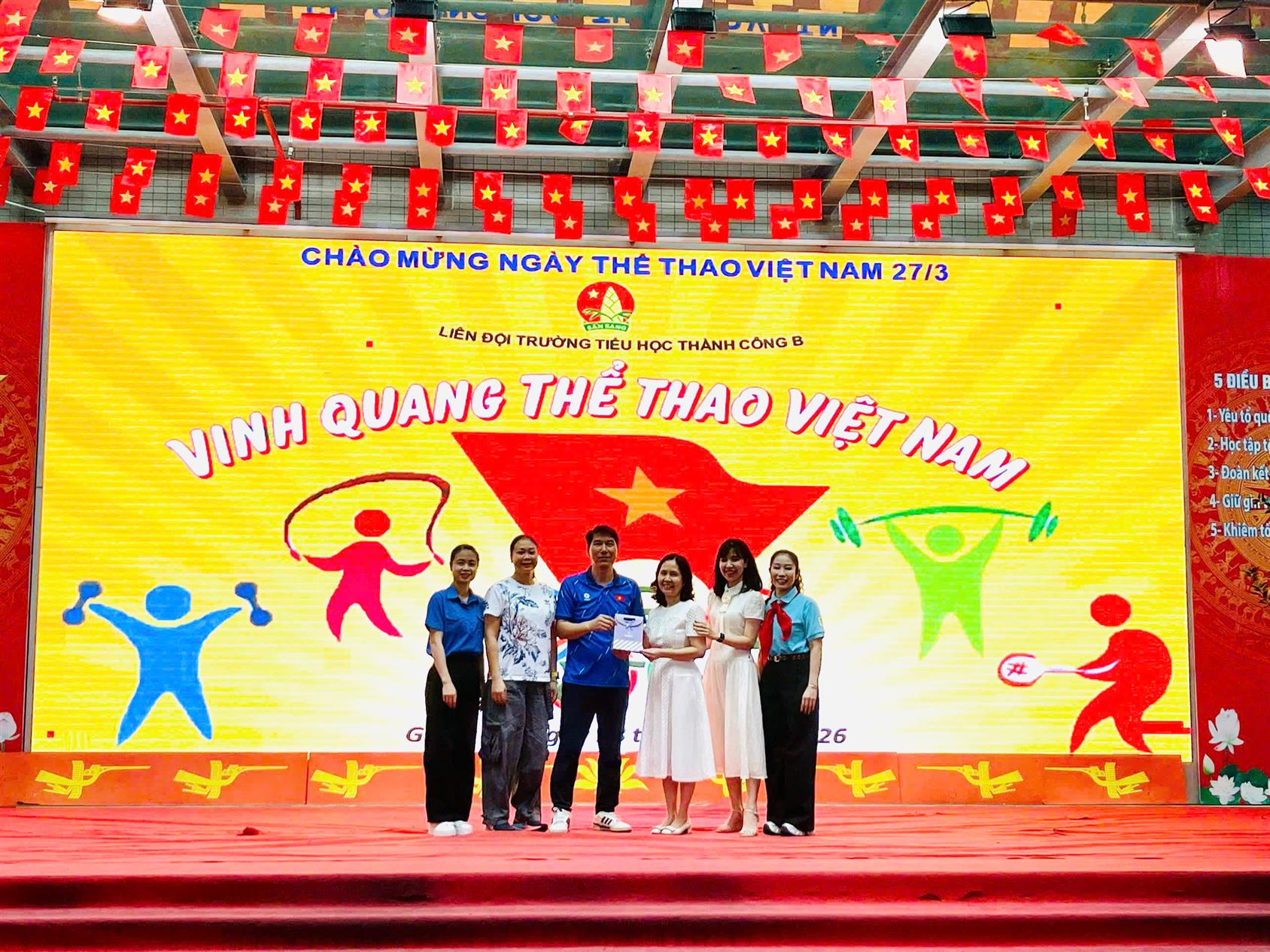 Chúc mừng Tổ Giáo dục thể chất Trường Tiểu học Thành Công B nhân Ngày Thể thao Việt Nam 27/3