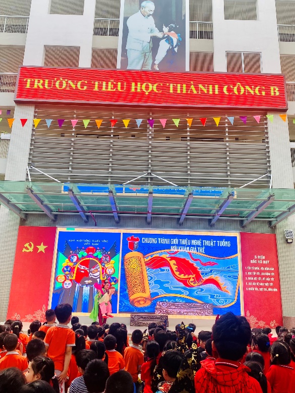 A picture containing text, personDescription automatically generated