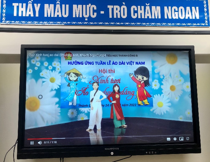 A picture containing text, electronics, display

Description automatically generated