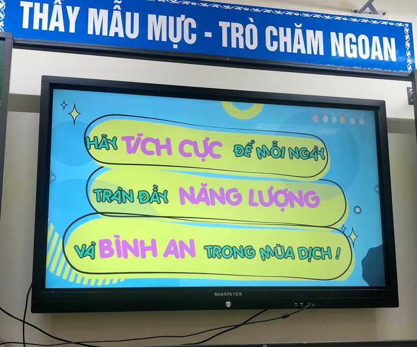 A picture containing text, sign
Description automatically generated