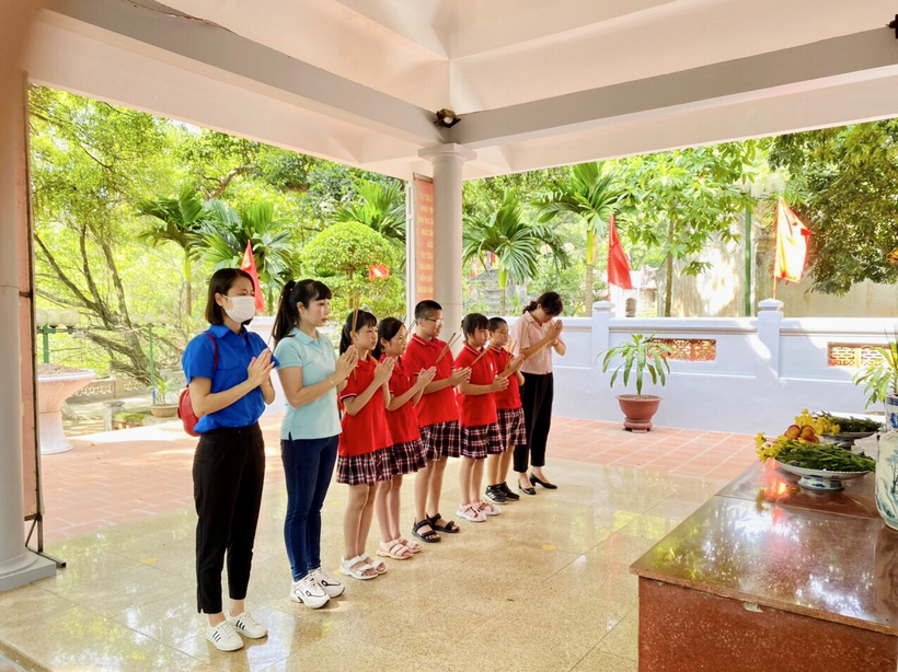 z3512077660509_e175bf2fc6ebc57dafa130aa83736345