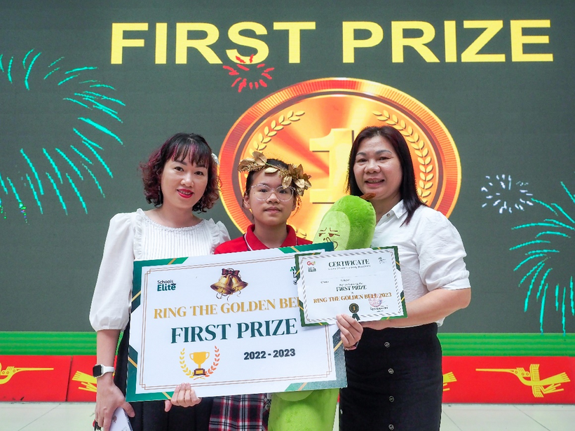 C:\Users\Teachers\Desktop\TIEN'S\ECA\Ring the golden bell\Ảnh\thanh cong B edit2\_4030561.jpg