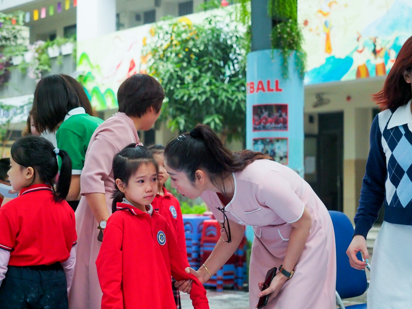 C:\Users\Teachers\Desktop\TIEN'S\ECA\Ring the golden bell\Ảnh\thanh cong B edit\_4030220.jpg