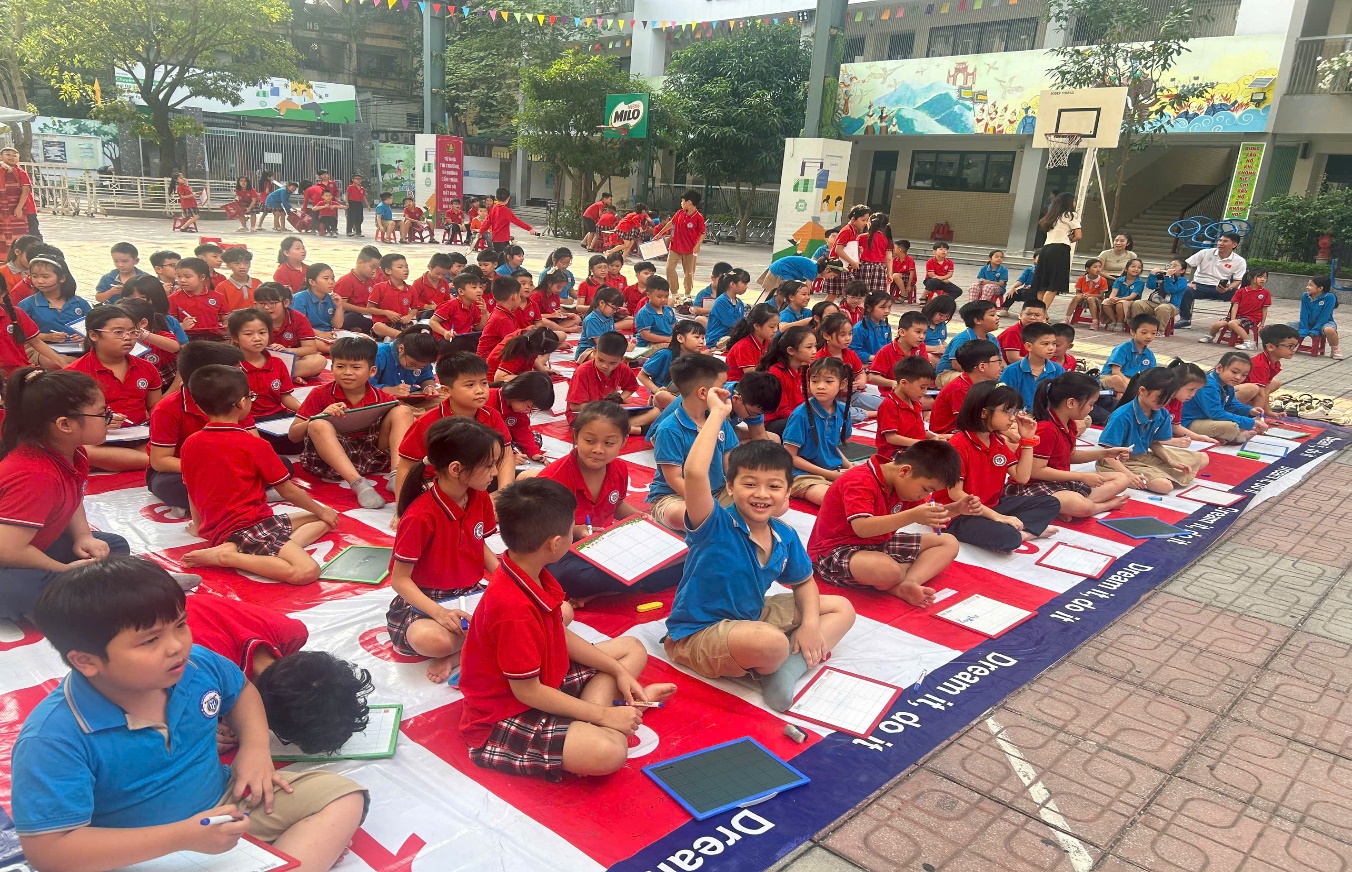 C:\Users\DELL\Desktop\Ảnh bài cảm nhận\8.jpg