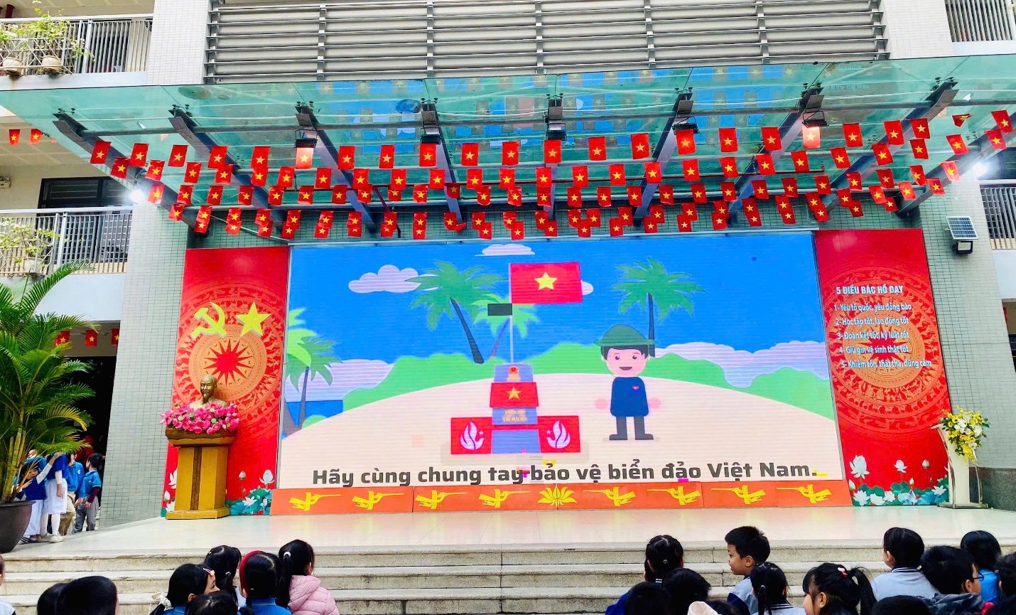 A large banner with a cartoon on it
AI-generated content may be incorrect.