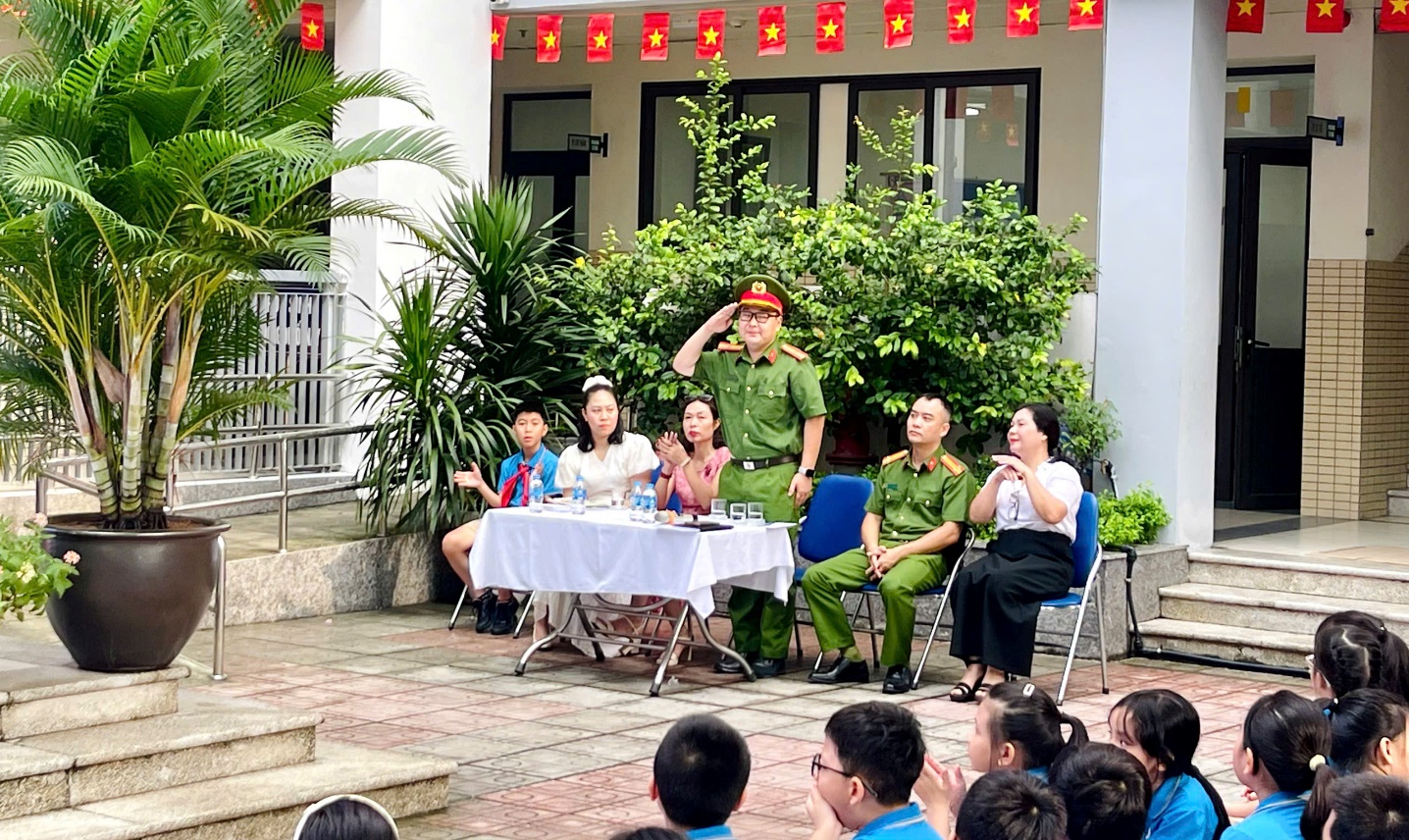 A group of people in uniform saluting
Description automatically generated