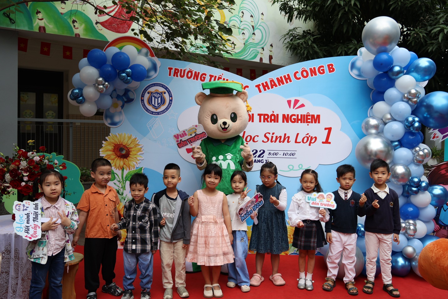 C:\Users\Admin\Desktop\Ảnh đón mầm non\IMG_2368.JPG