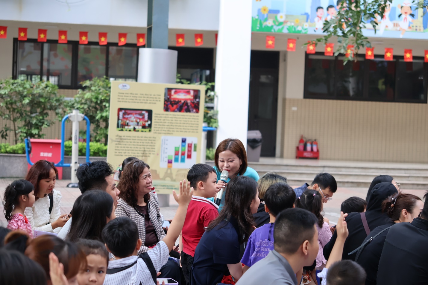 C:\Users\Admin\Desktop\Ảnh đón mầm non\IMG_2476.JPG