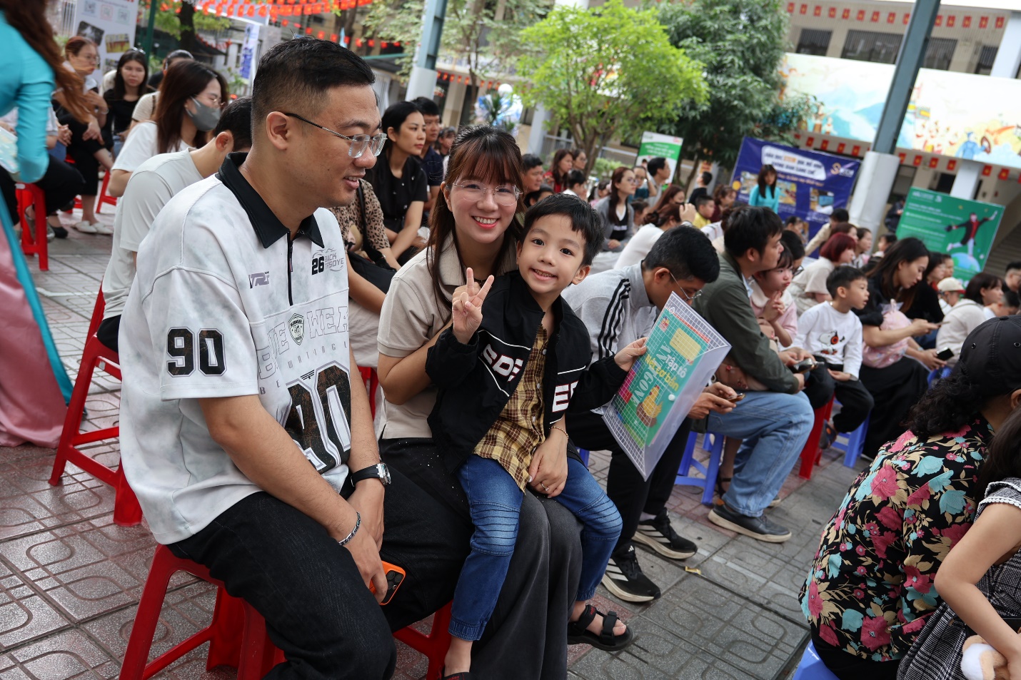 C:\Users\Admin\Desktop\Ảnh đón mầm non\IMG_2457.JPG