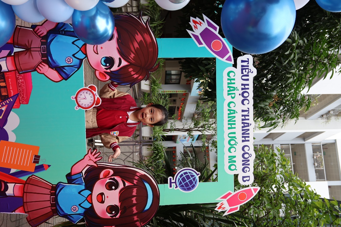 C:\Users\Admin\Desktop\Ảnh đón mầm non\IMG_2361.JPG